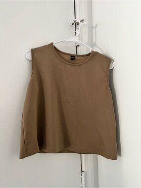 Ribbed Sleeveless Crop Tank Top — Tan